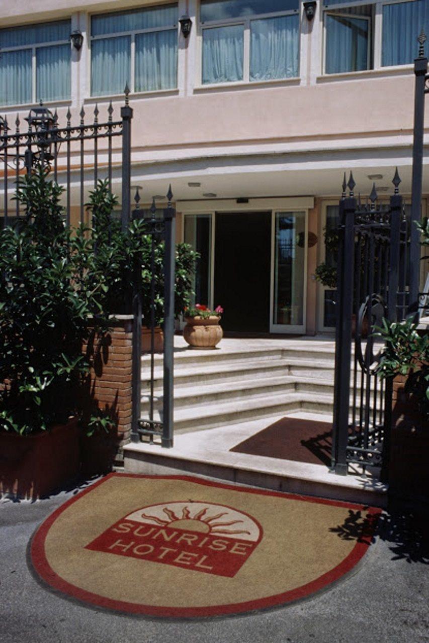 Sunrise Hotel Ρώμη Εξωτερικό φωτογραφία