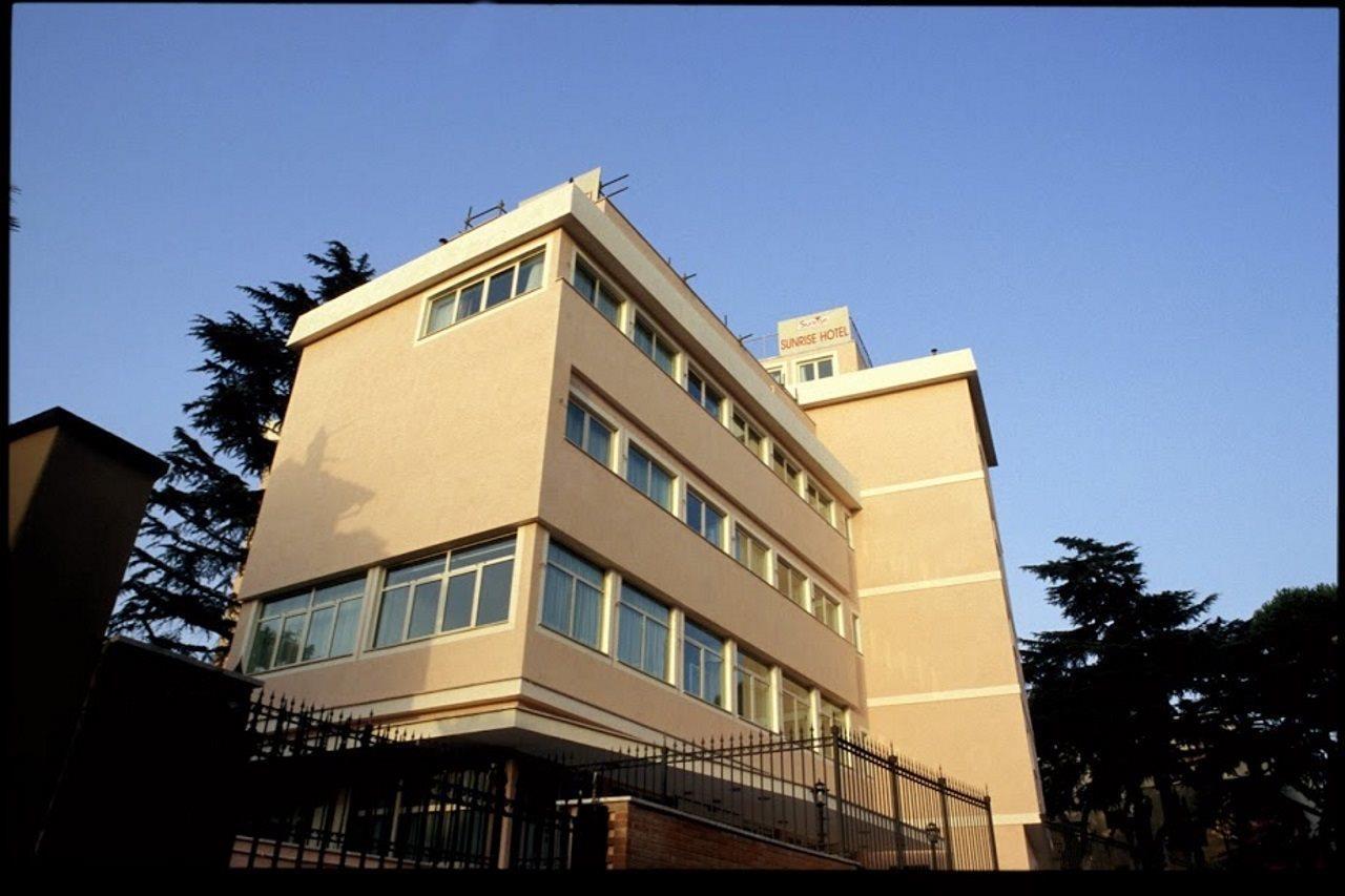 Sunrise Hotel Ρώμη Εξωτερικό φωτογραφία
